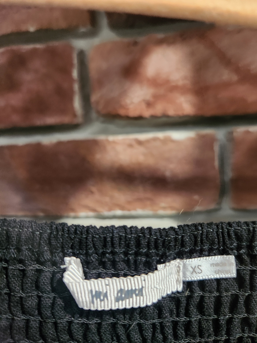 Francesca's Black Puff Sleeve Square Neck Smocked Back Crop Top XS - Picture 4 of 4